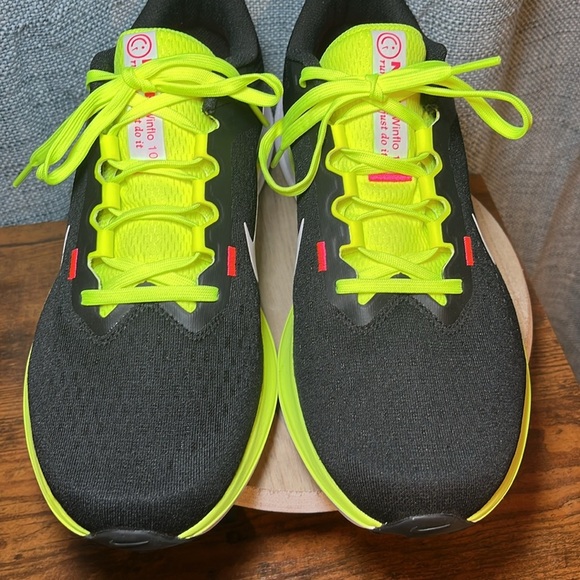 Nike Air Winflo 10 Sneakers Running Lace Up Black Hot Pink Neon Yellow NWOT - Picture 5 of 7